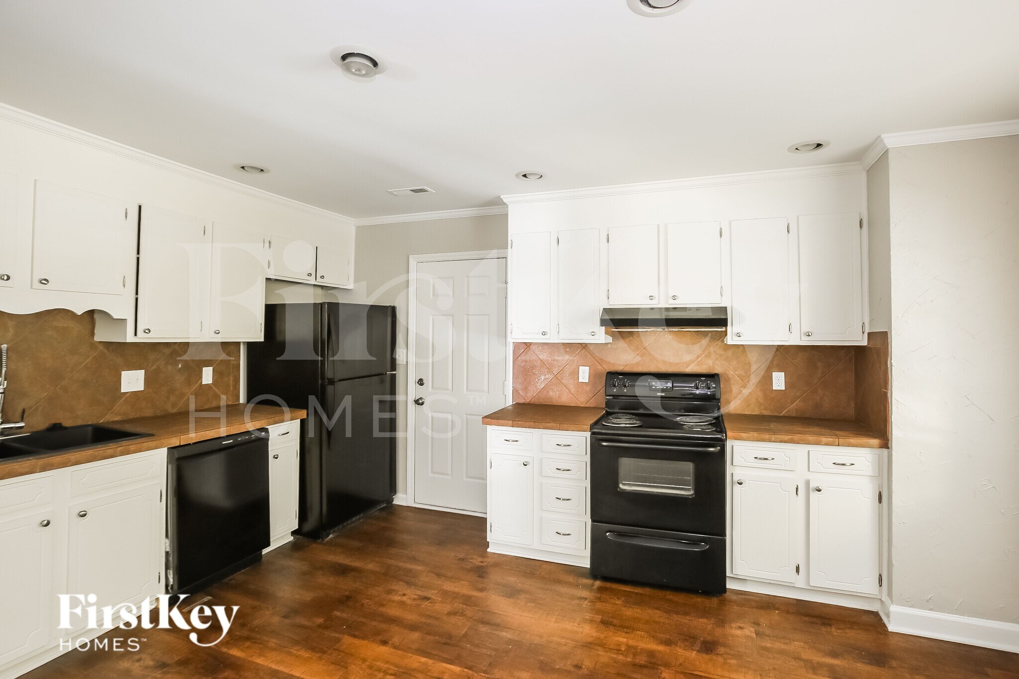 Building Photo - 12300 Danby Rd