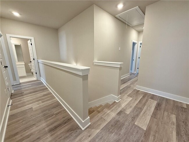 Building Photo - 5704 Urban Vlg Wy