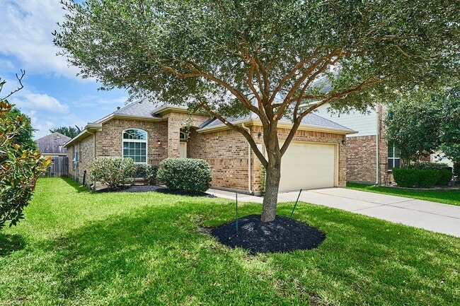 Building Photo - 1218 Maple Ace Dr