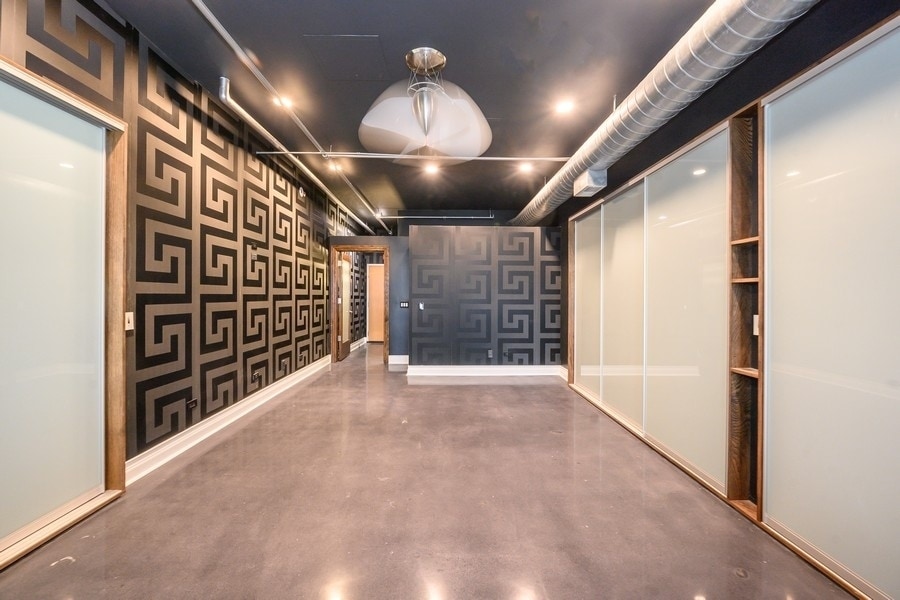 Building Photo - 1530 S State St