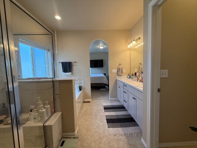Building Photo - 3 Bedroom Home in Meridian Ranch