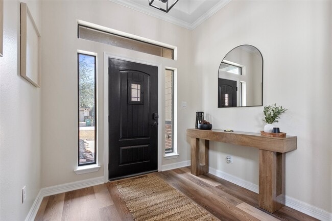 Building Photo - 711 Audra Ln