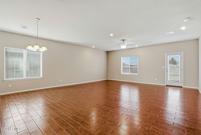 Building Photo - 7417 Dewberry Dr