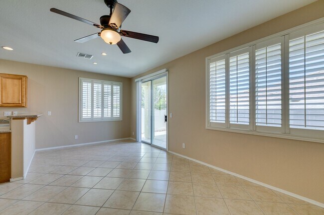 Building Photo - 6290 Majestic Hills Ave