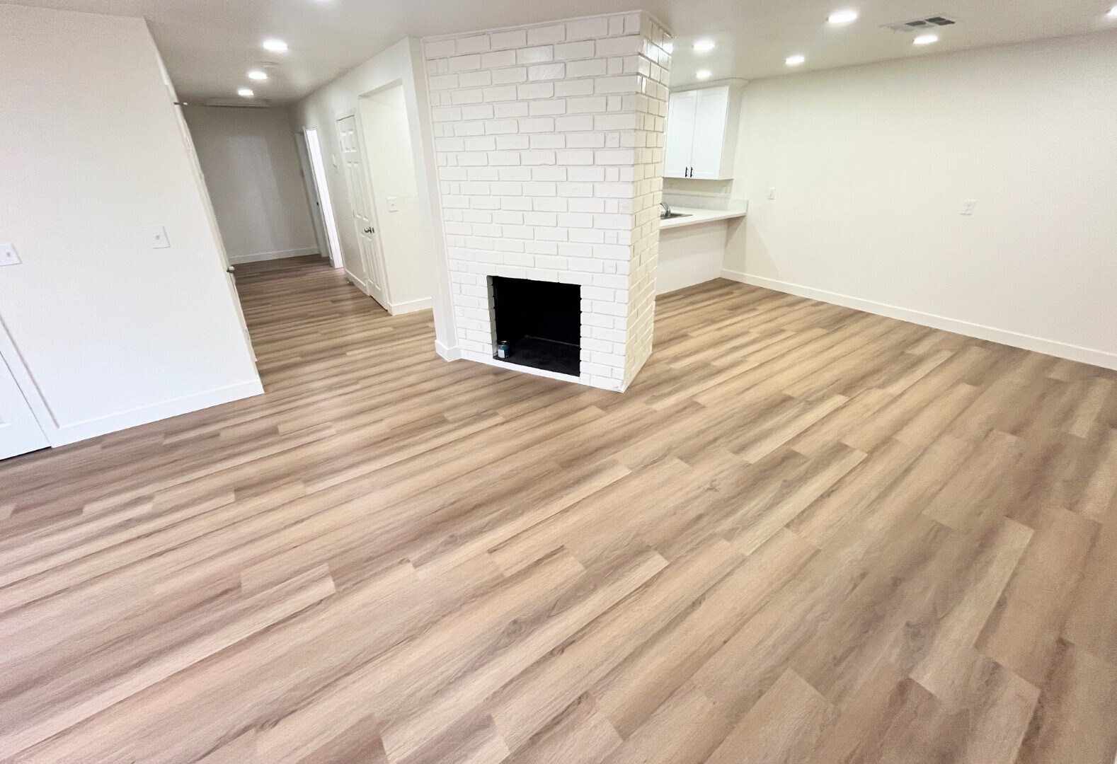 Building Photo - 1417 Pennsylvania Ave