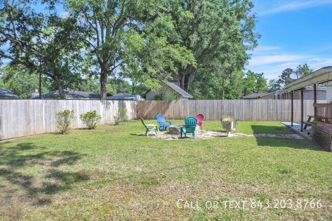 Building Photo - 227 Moon Dance Ln