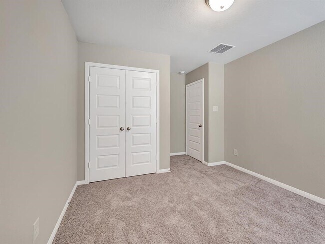 Building Photo - 13119 Everpine Trl