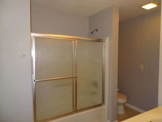 Building Photo - 2154 Cypress Ct