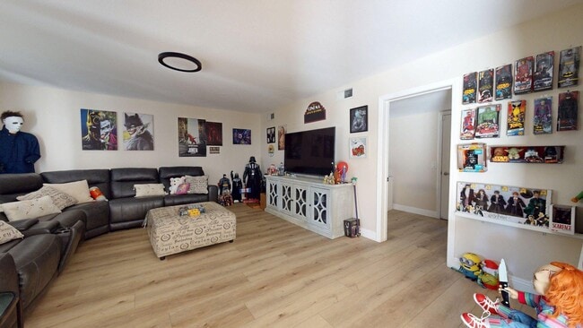 Building Photo - 68645 Panorama Rd