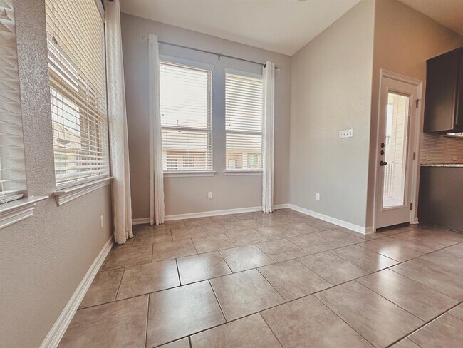 Building Photo - 18102 Pomelo Ln