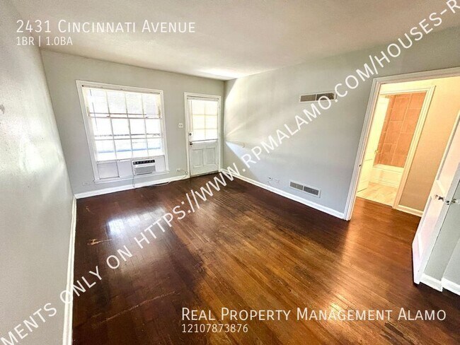 Building Photo - 2431 Cincinnati Ave