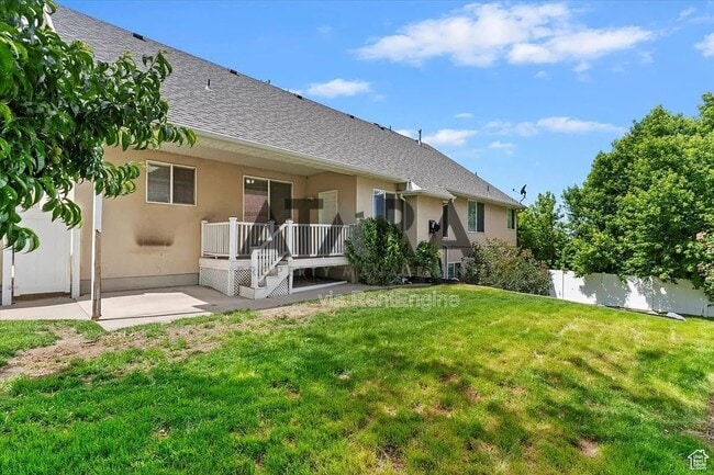 Building Photo - 154 W 1100 N