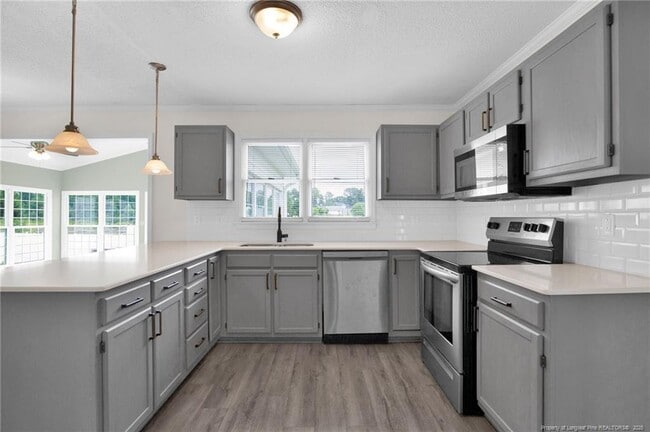 Building Photo - 6028 Lake Trail Dr