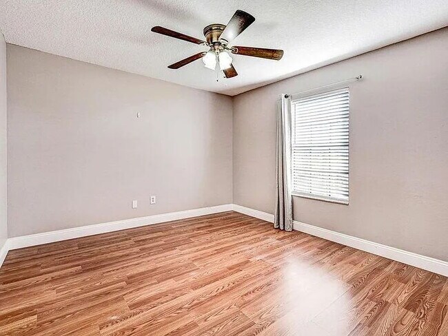 Building Photo - Remodeled Home Near Schools