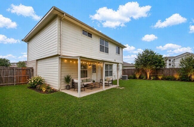 Building Photo - 1838 Strongs Ct