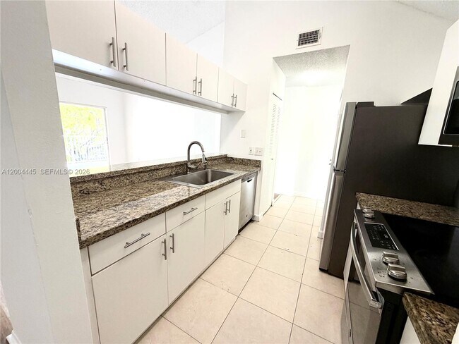 Building Photo - 15771 SW 104th Terrace