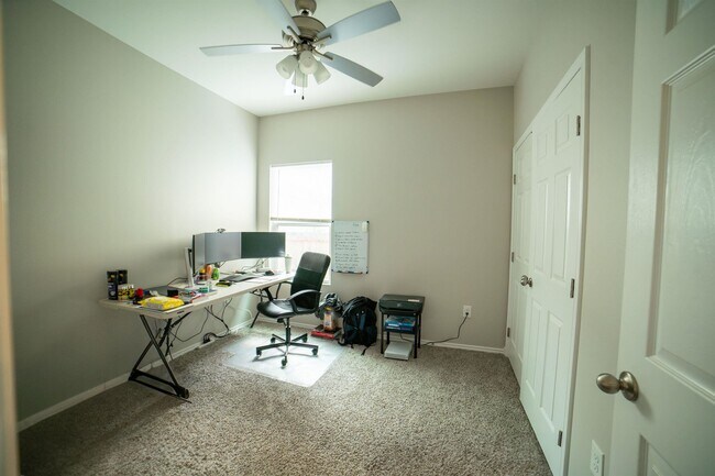 Building Photo - 3707 Felicity Dr