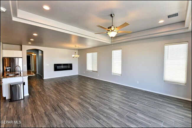 Building Photo - 13621 Olney Ave