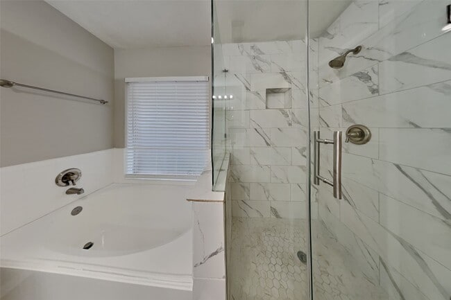 Building Photo - 3023 Glencullen Ln