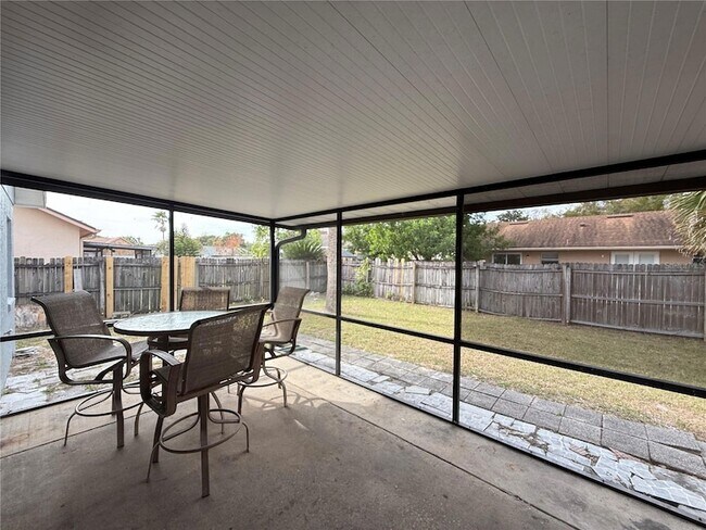 Building Photo - 3718 Linsbury St