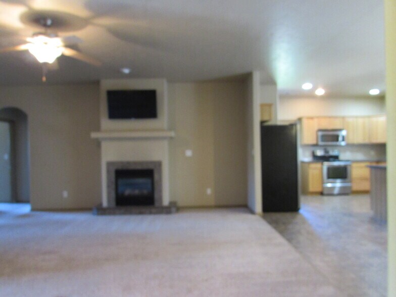 Building Photo - 1132 Legacy Way