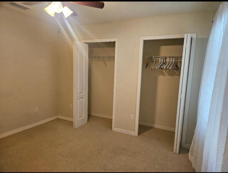 Building Photo - 13050 Tigers Eye Dr