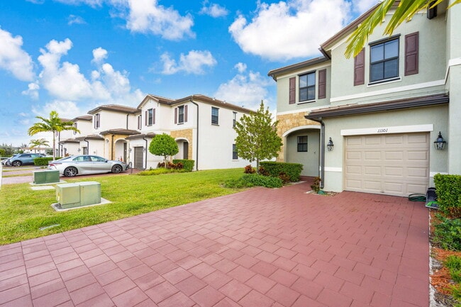 Building Photo - 11101 W 33rd Ct