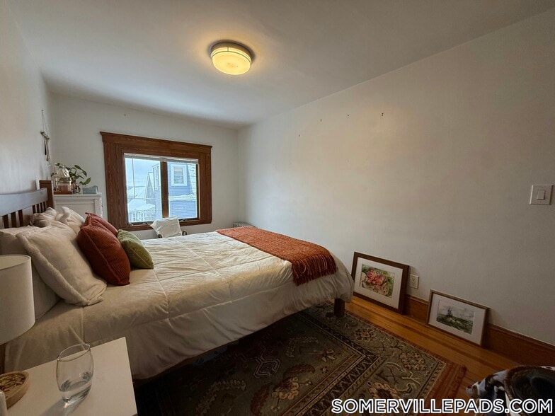 Building Photo - 449 Broadway