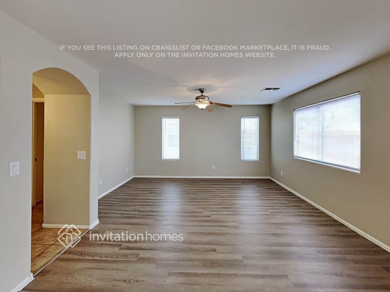Building Photo - 16662 W Belleview St