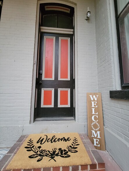 Building Photo - 1808 Lafayette Ave