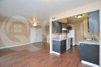 Building Photo - 6052 W Golden Ln