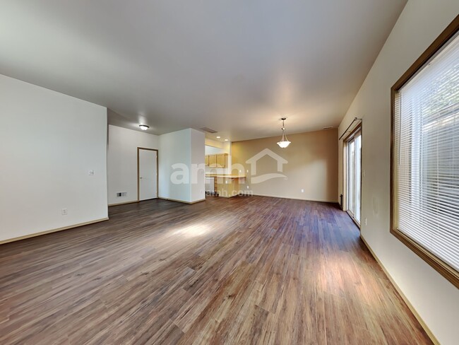 Building Photo - 30126 36th Pl S