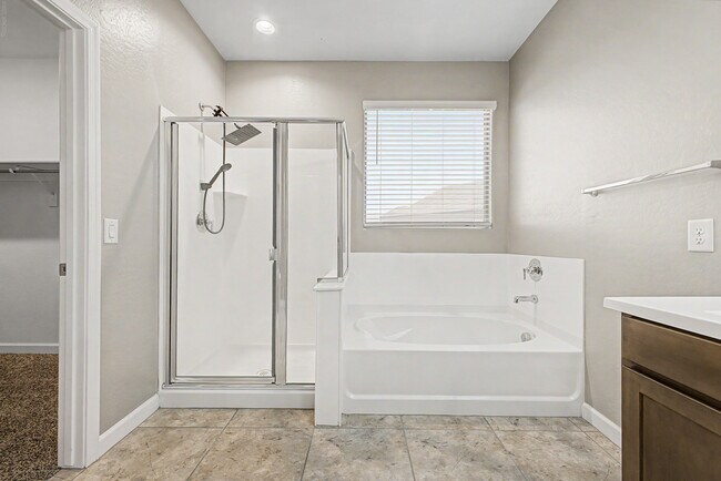 Building Photo - 30731 Monterey Cir