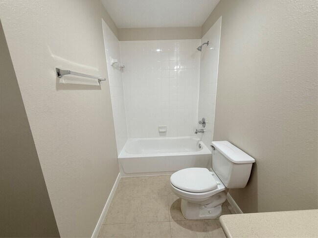 Building Photo - 29225 Legends Valley Dr