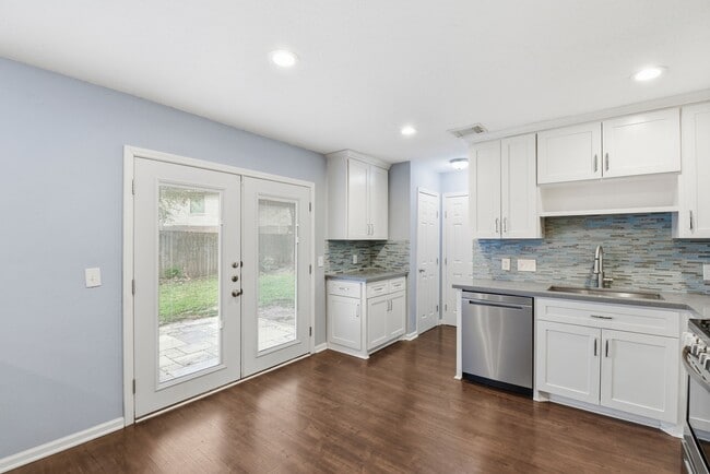 Building Photo - 19706 Bluff Canyon Way