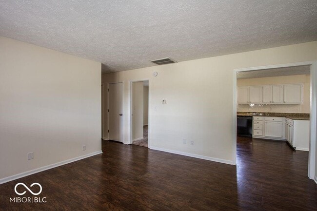 Building Photo - 3281 Cherry Lake Ln