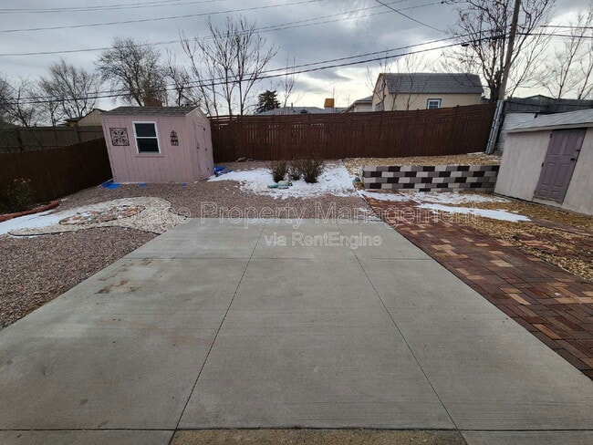 Building Photo - 2260 E 91st Ave