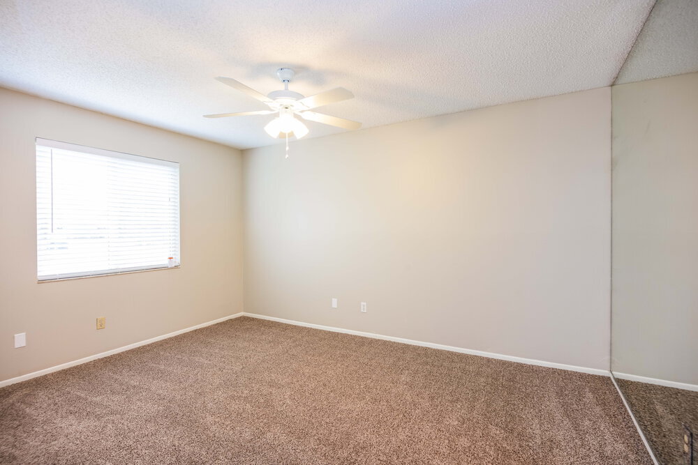 Building Photo - 5701 Longleaf Dr