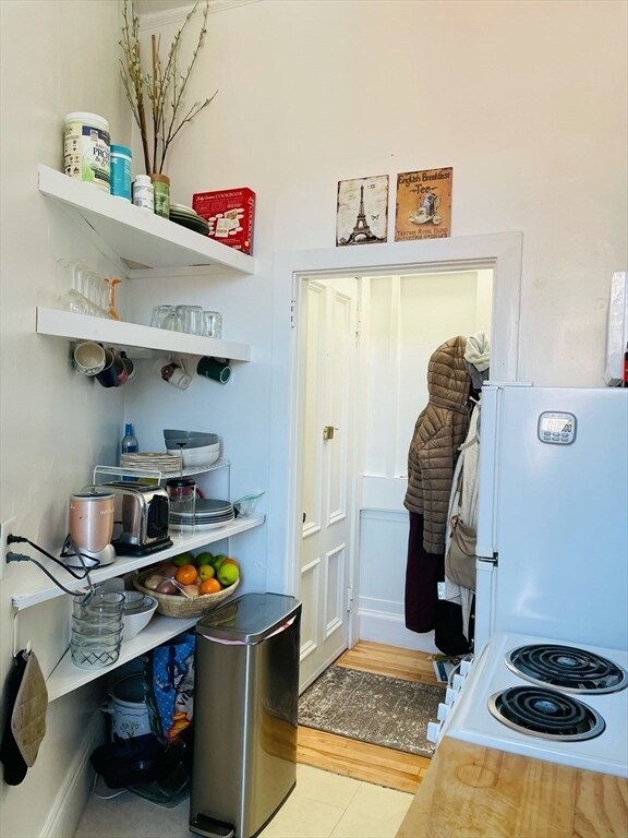 Building Photo - 92 Marlborough St