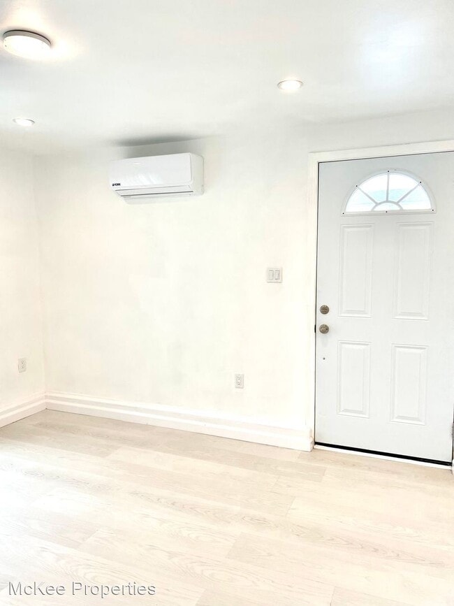 Building Photo - 1 br, 1 bath House - 3602 Morlan Street