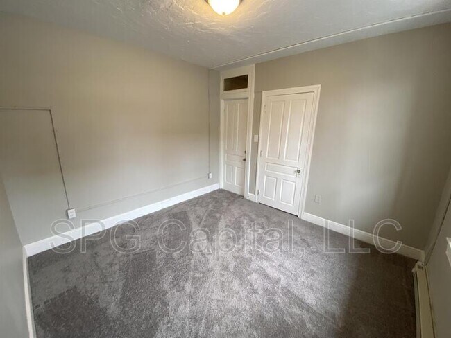 Building Photo - 336 W Philadelphia St