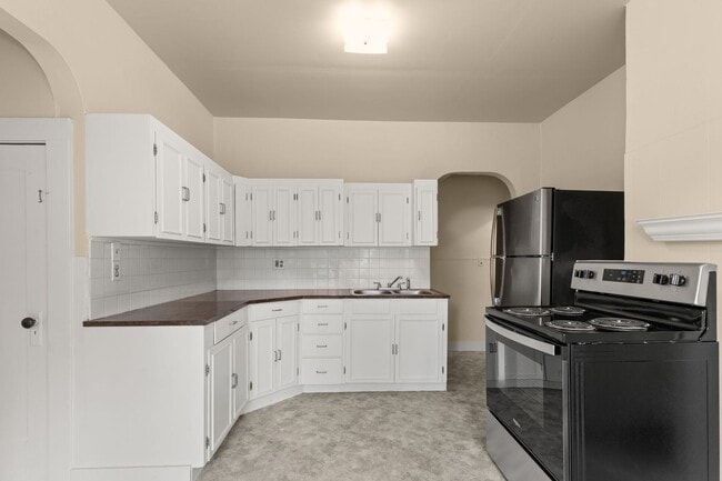 Building Photo - Bright 2 bed, 1 bath in fantastic SE locat...