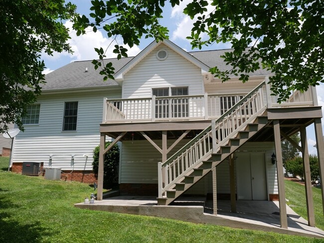 Building Photo - 436 Thomas Ross Ln