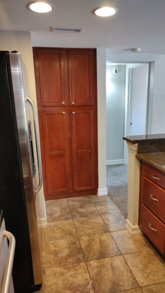 Building Photo - 15353 Maturin Dr