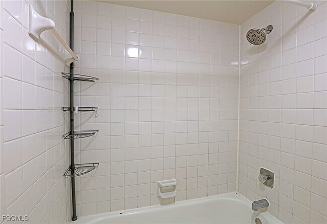 Building Photo - 1570 Park Meadows Dr