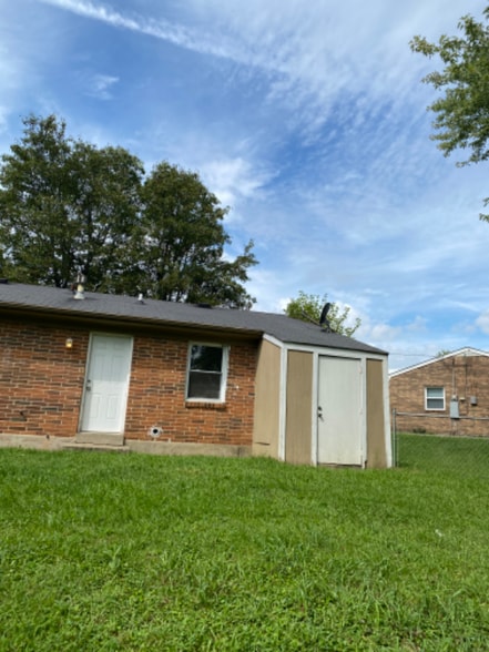 Building Photo - 6009 Stillridge Ct
