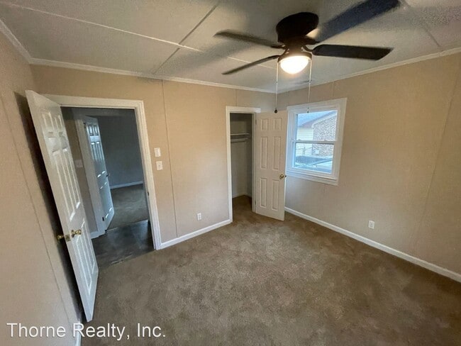 Building Photo - 4 br, 1.5 bath House - 508 Canary Drive