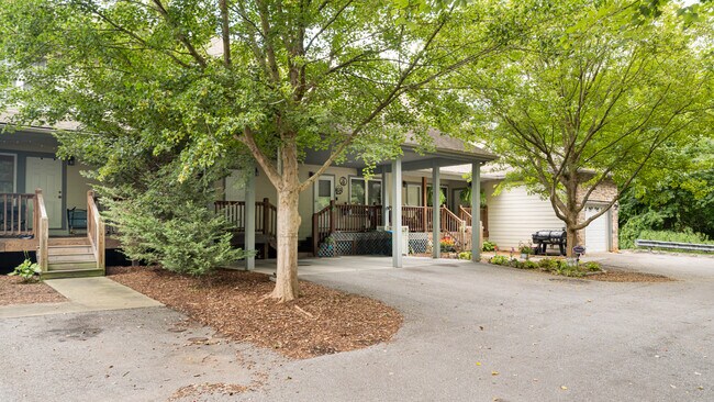 Primary Photo - 34 Douglas Fir Ave