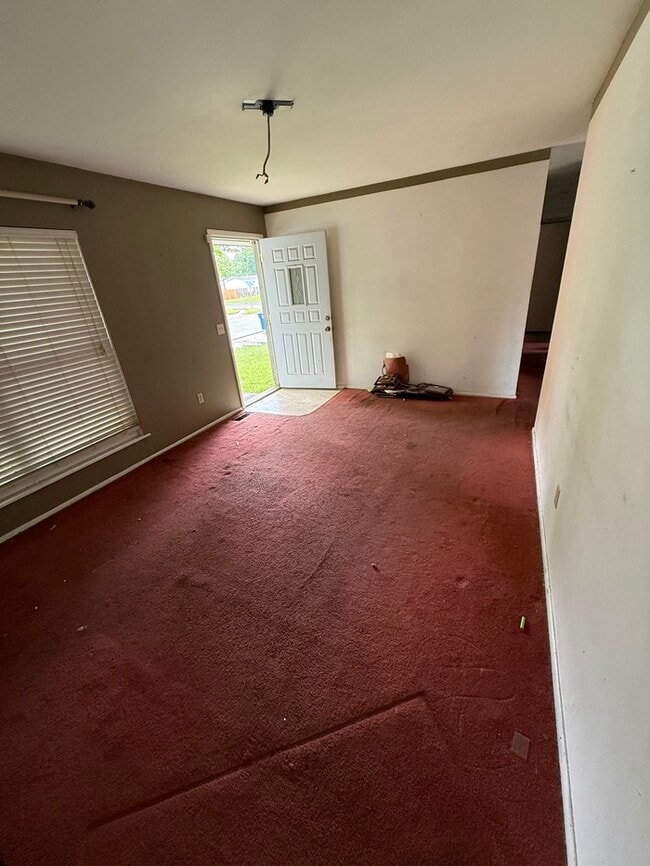 Building Photo - 303 Wilson Park Ln
