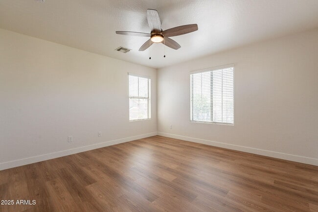 Building Photo - 26638 N Babbling Brook Dr